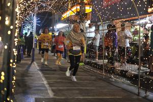 BIB: 4917
                            <button type="button" onclick="openModal(26220456)" class="btn btn-primary btn-sm float-right btn-popup" data-toggle="modal" data-target=".modal-high-quality">
                        <i class="fas fa-shopping-cart"></i> Add to Cart
                    </button>
                                            <button type="button" onclick="isThisMe(26220456, true)" class="btn btn-success btn-sm float-right btn-popup btn-isme hidden" data-toggle="tooltip" data-placement="bottom" title="นี่คือรูปของคุณใช่ไหม คลิกที่นี่เพื่อเอาเข้าอัลบั้ม">
                        <i class="fas fa-plus"></i> Add to album
                    </button>
                    <button type="button" onclick="isThisMe(26220456, false)" class="btn btn-warning btn-sm float-right btn-popup btn-isnotme hidden">
                        <i class="fas fa-ban"></i> Remove from album
                    </button>